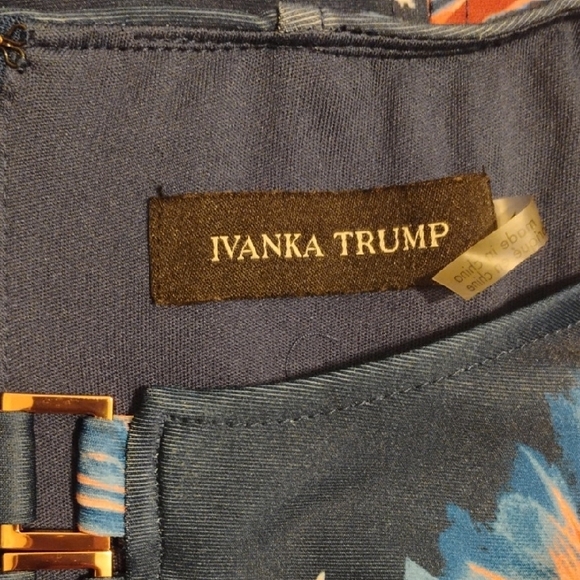 Ivanka Trump Floral Sleeveless Midi Dress - Picture 12 of 16